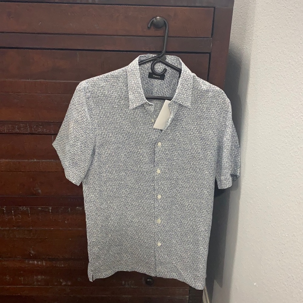 Men’s theory short sleeve button up